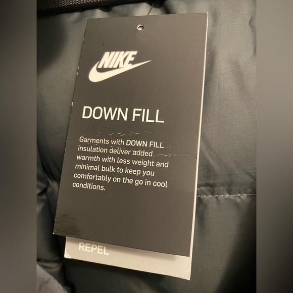 Nike Down filled hooded fishtail parka BV4751-021 - Picture 7 of 15